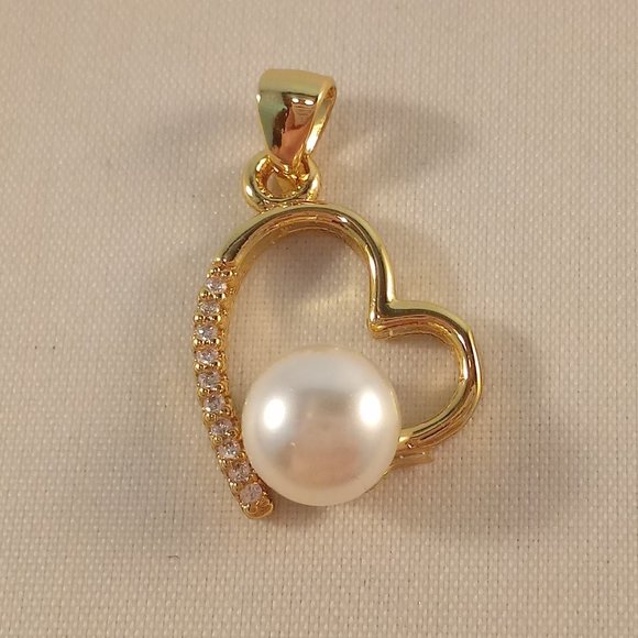 18K Yellow Gold Filled Heart Pearl Diamond Zircon Romantic Necklace Pendant - Picture 1 of 6